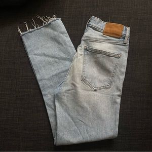Denim Forum Aritzia Arlo High Rise Straight Jean Size 26